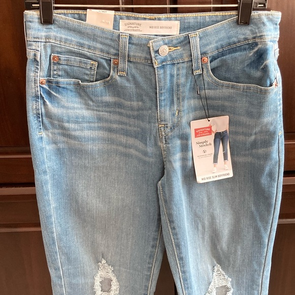 Levi Mid Rise Slim Boyfriend jeans - Picture 14 of 15